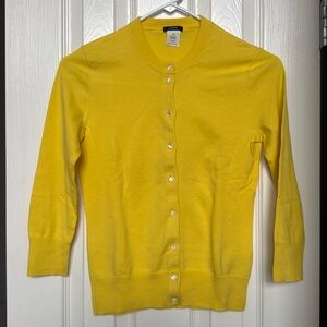 J Crew women’s cardigan. Size XS. Color yellow. NWOT